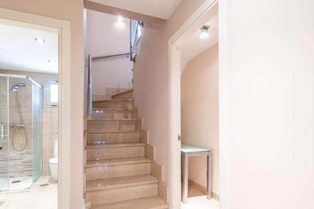 Impresionante Apartamento De 4 Dormitorios 3 Banos Y 2 Plazas De Garaje Madri Exterior foto